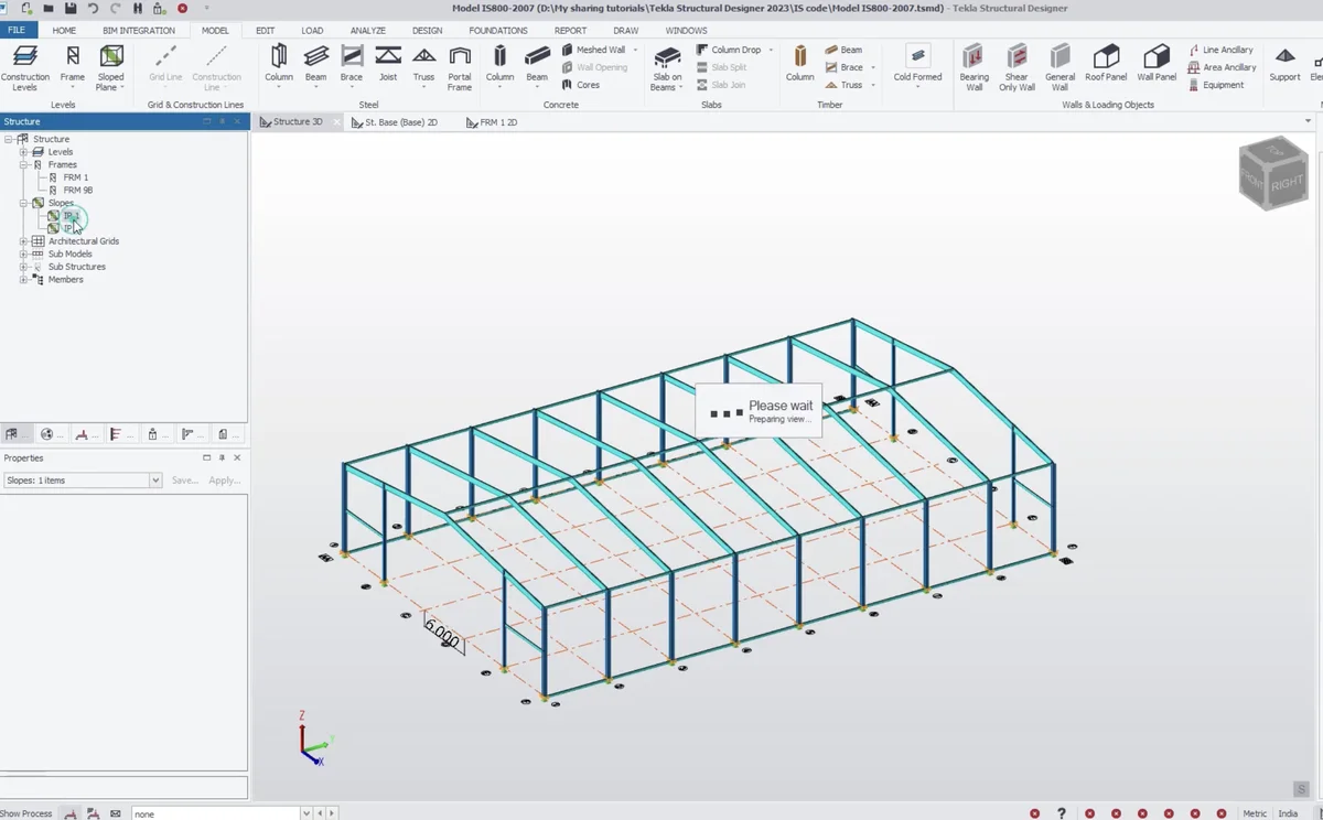 Interface do Tekla Structures com modelo 3D de galpão metálico